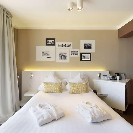 Отель Western La Corniche 4*