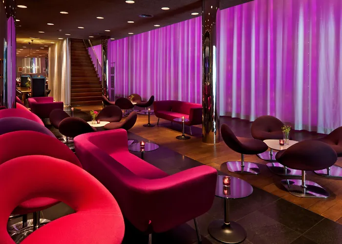Western La Corniche Отель 4*