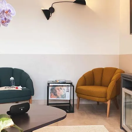 Western La Corniche Otel 4*