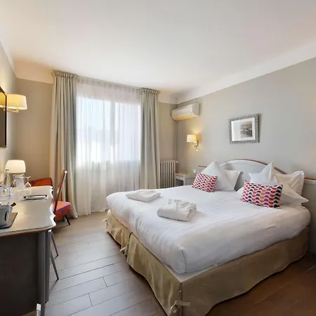 Western La Corniche 4* Tulon