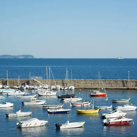 Отель Western La Corniche