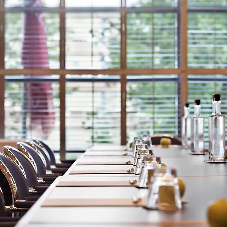 Western La Corniche Hotel 4*