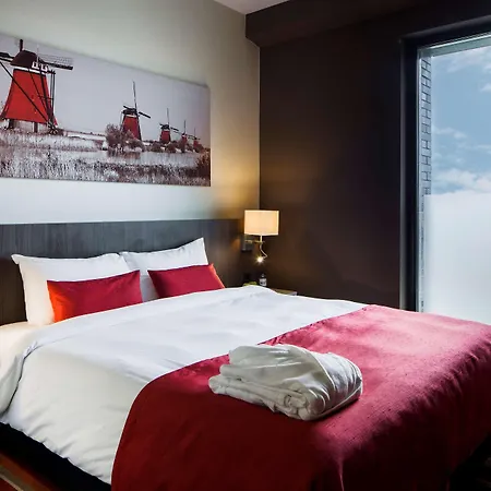 Western La Corniche Tulon