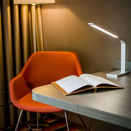Western La Corniche Hotel 4*