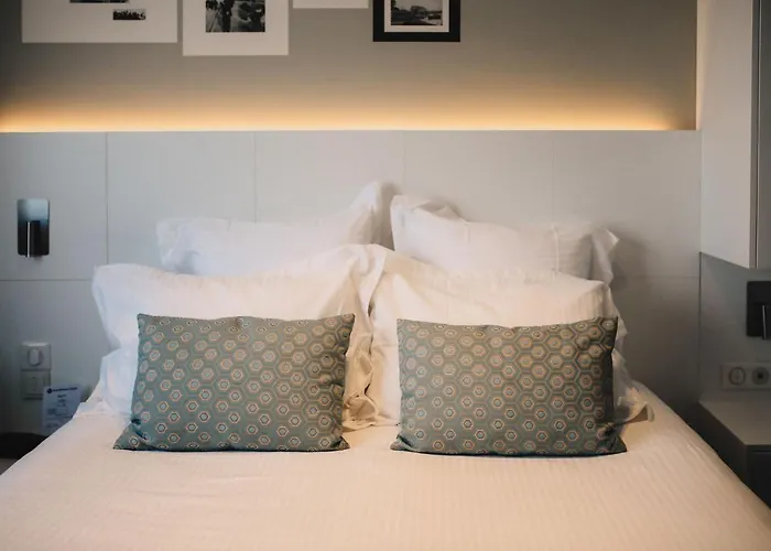 Western La Corniche Hotel 4*