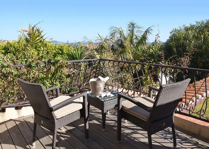 Western La Corniche Hotel