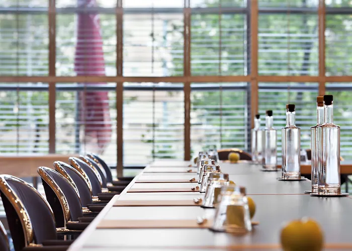 Western La Corniche Hotel 4*